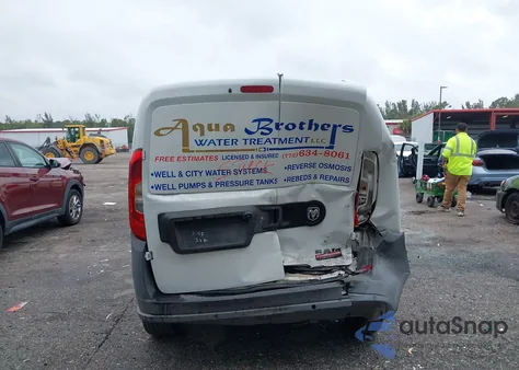 2015 Ram Promaster City Tradesman z USA, uszkodzony, nr VIN ZFBERFAT9F6A89845